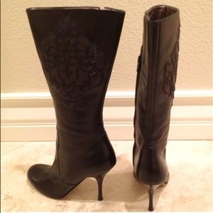 ISABELLA FIORE Nice Embroidered Boot Retail $850!